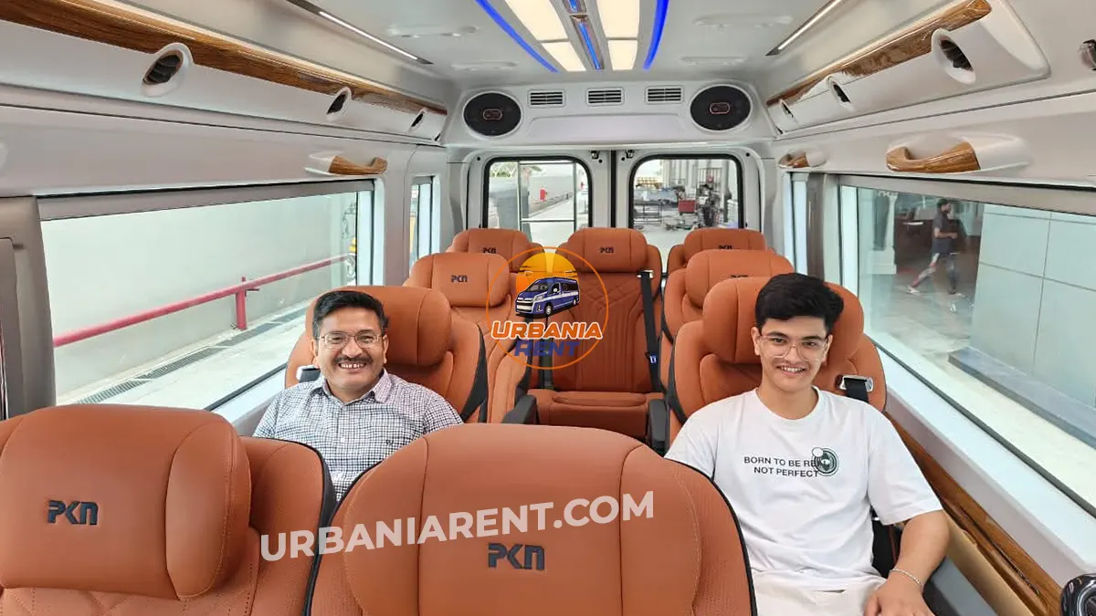 Force Urbania luxury travel van
