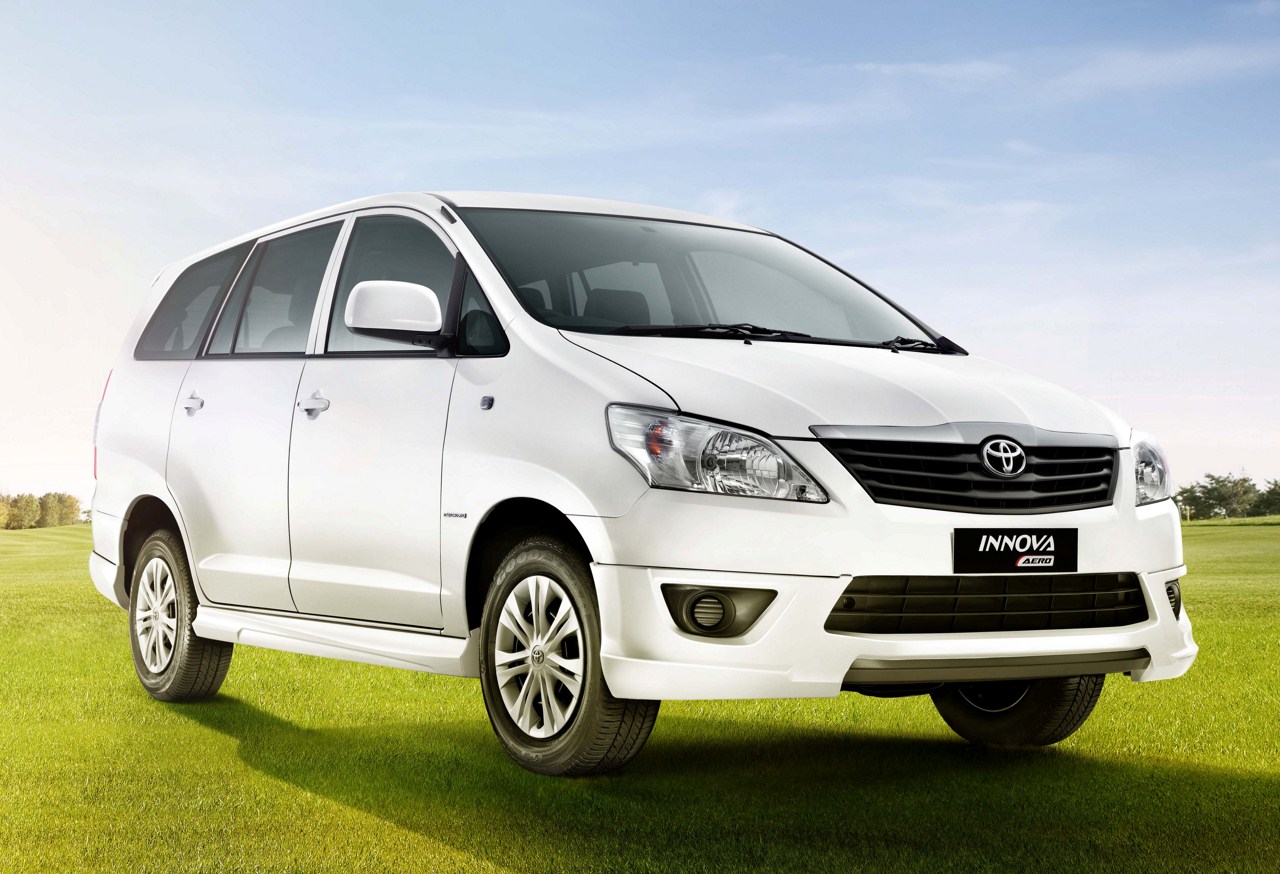 Toyota Innova travel vehicle